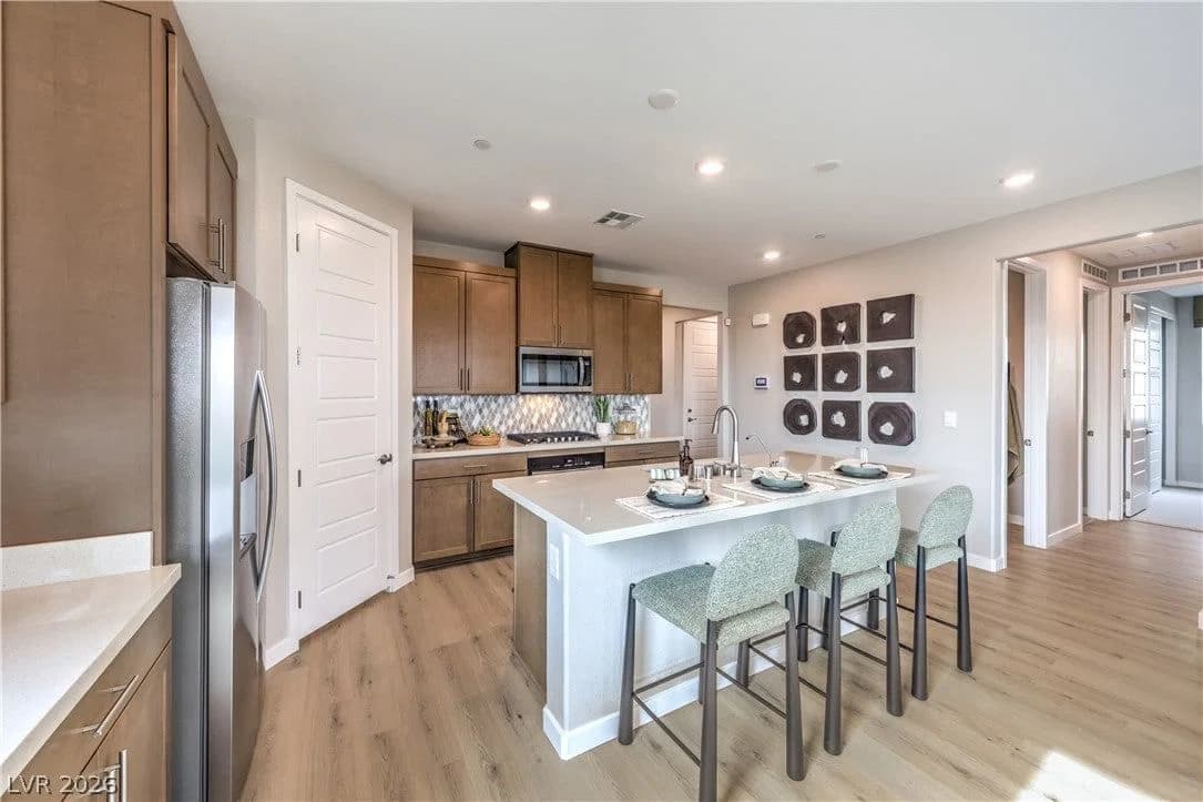 1316 Jorian Bay Drive photo 5