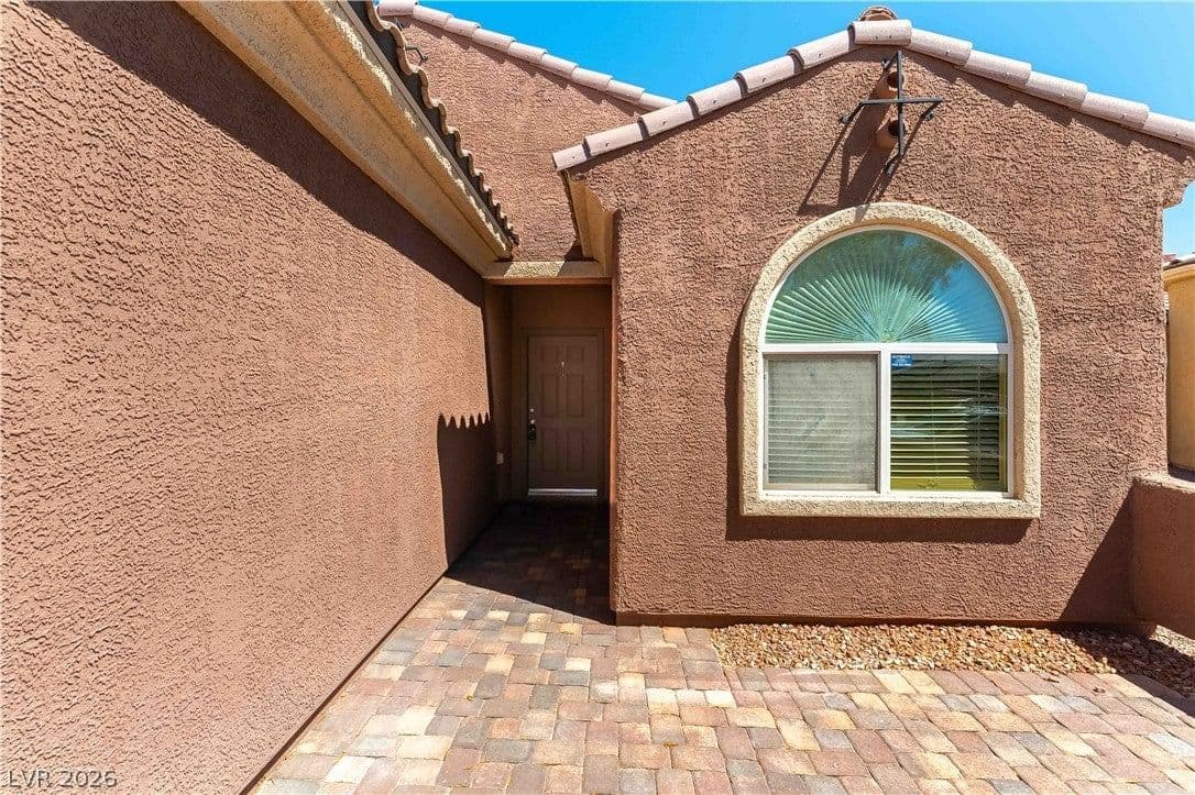 6812 Royal Poinciana Court photo 5