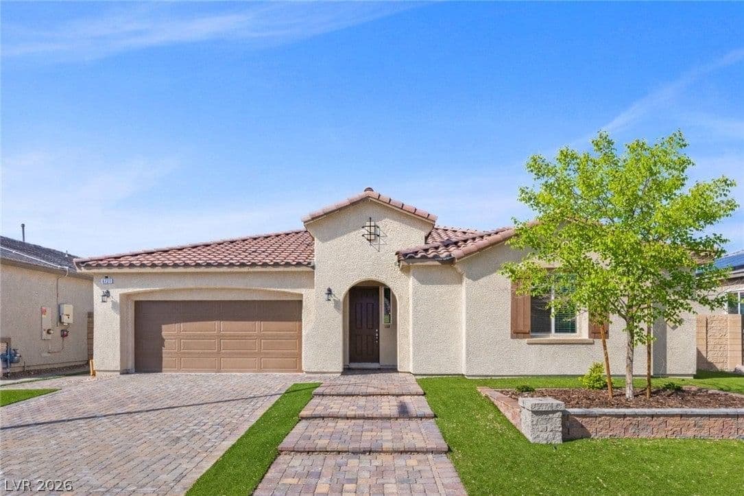6721 Sycamore Pines Street