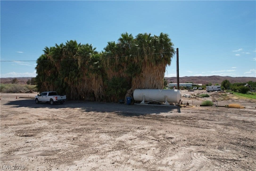 1940 Moapa Valley Boulevard photo 3
