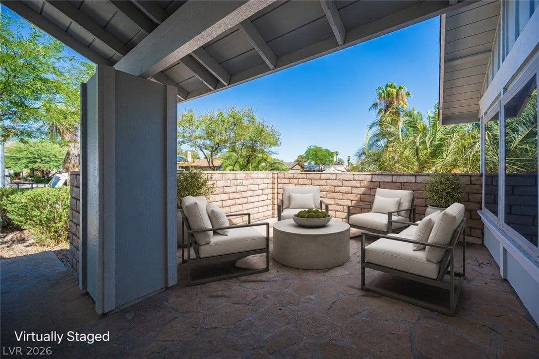 1705 Starbuck Drive photo 4