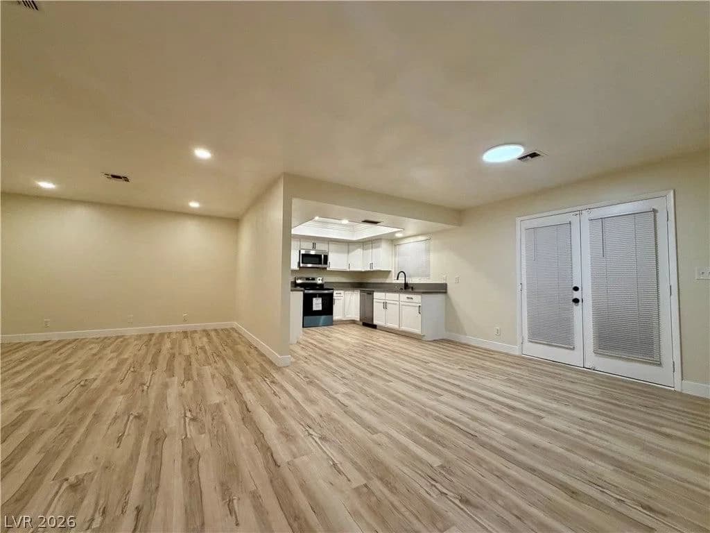 4875 Baltimore Avenue photo 3