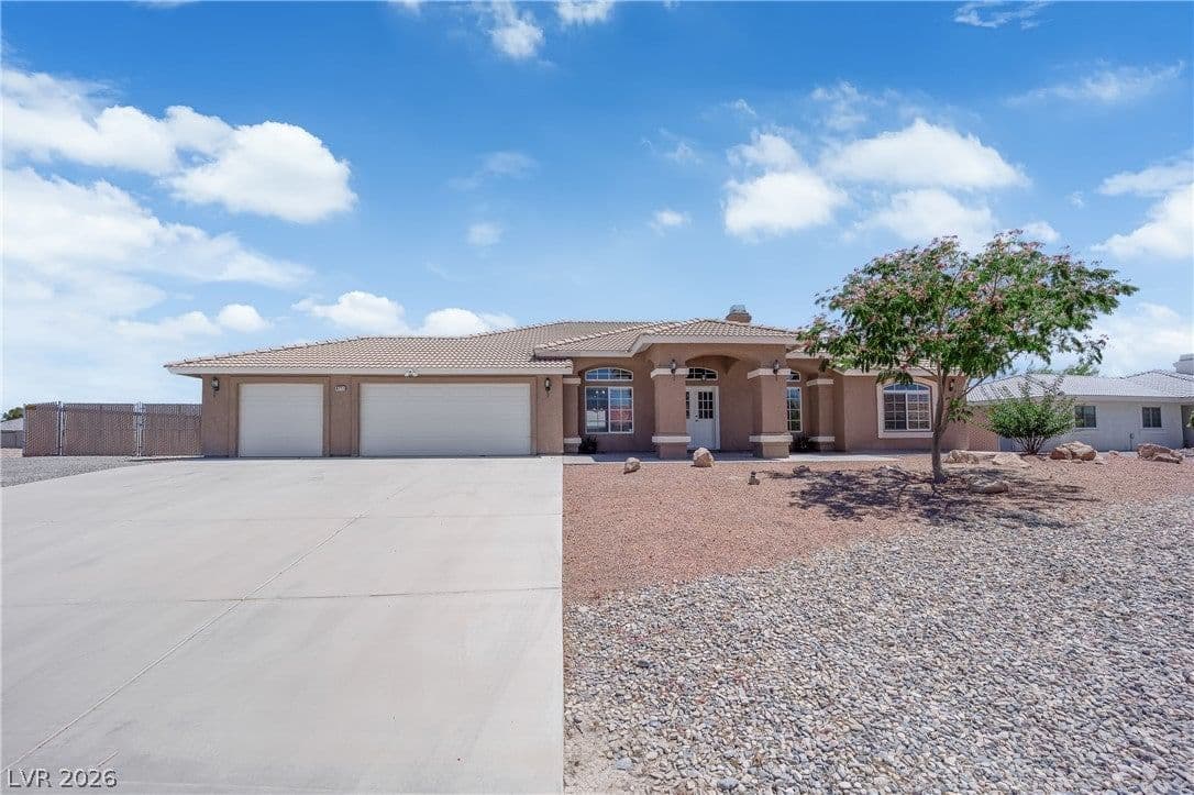 6711 Longmeadow Drive photo 2