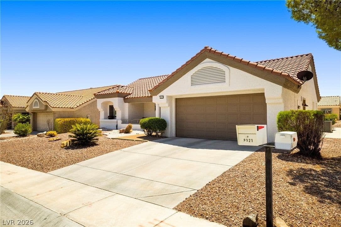 9321 Quail Ridge Drive photo 2