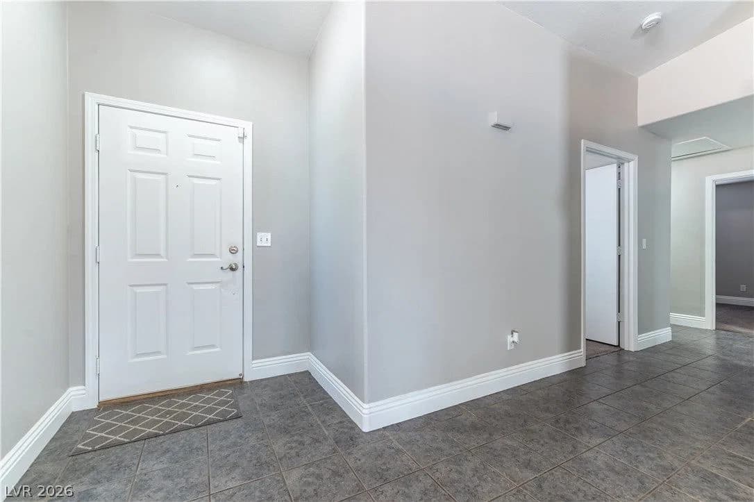 308 Horse Pointe Avenue photo 3