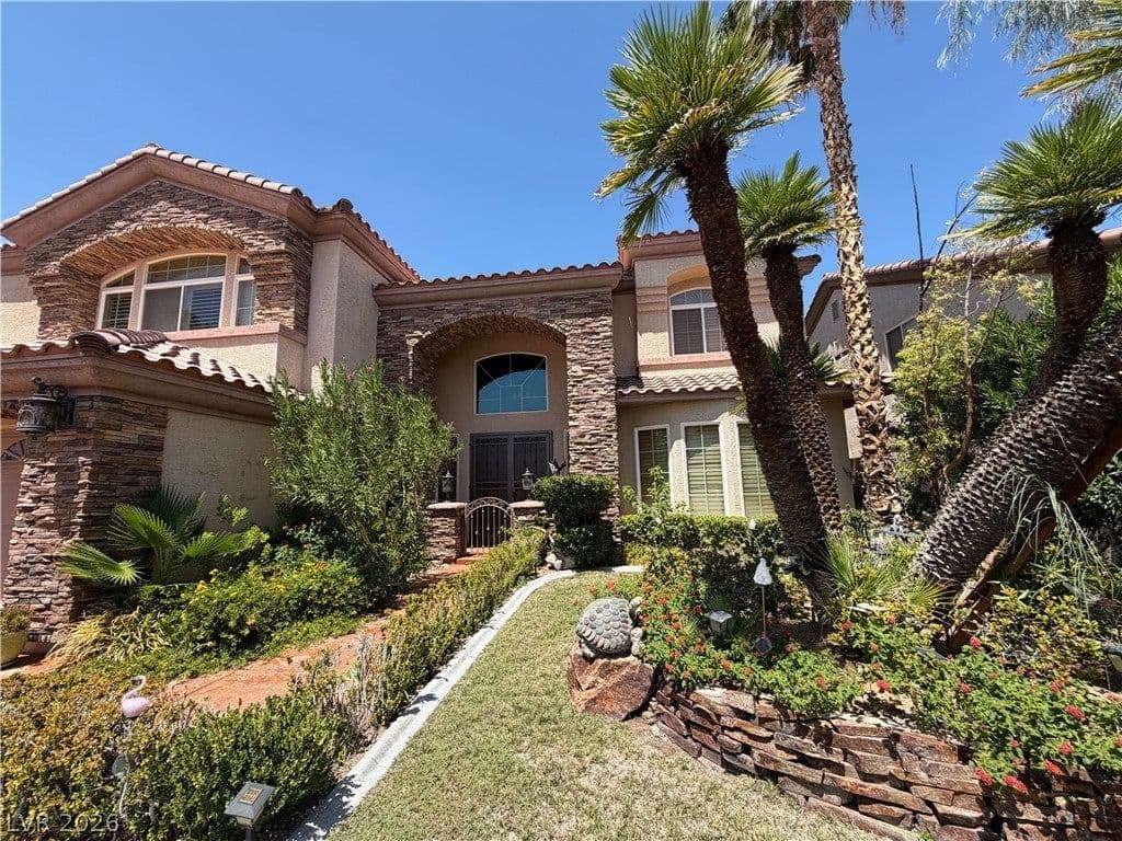 36 Misty Springs Court photo 3