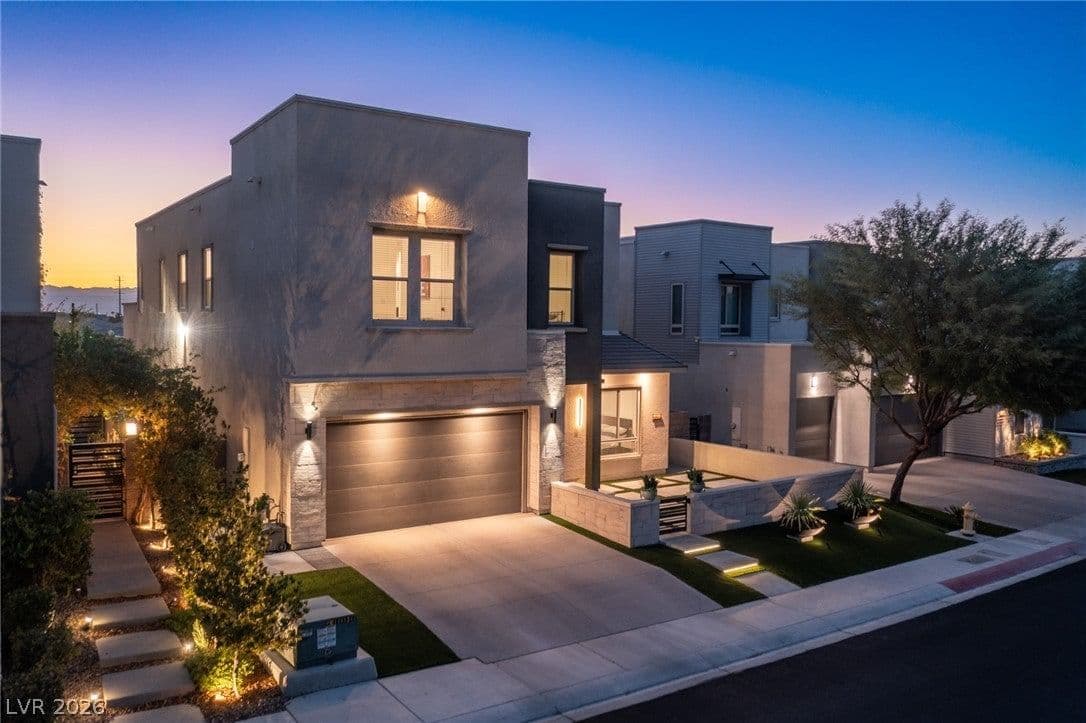 767 Glowing Horizon Street photo 2