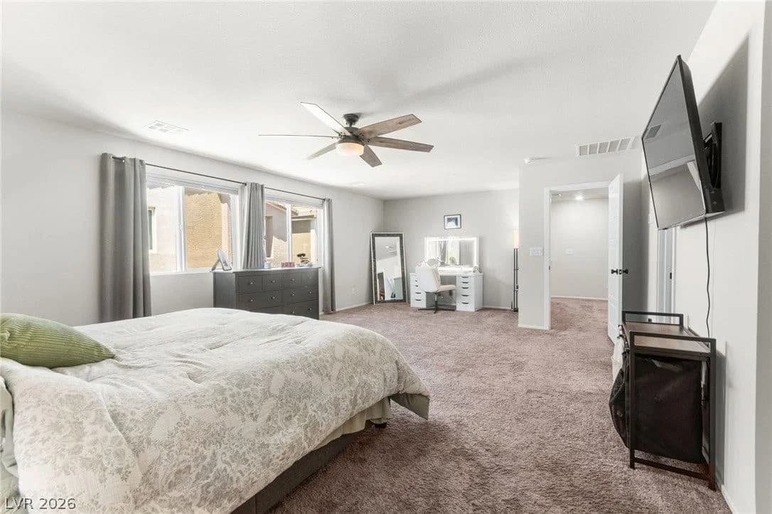 7489 Onyx Star Street photo 4
