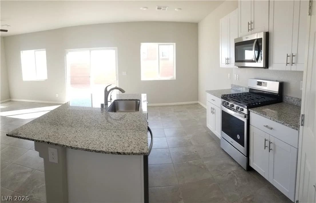 9168 Rolling Sky Drive photo 3
