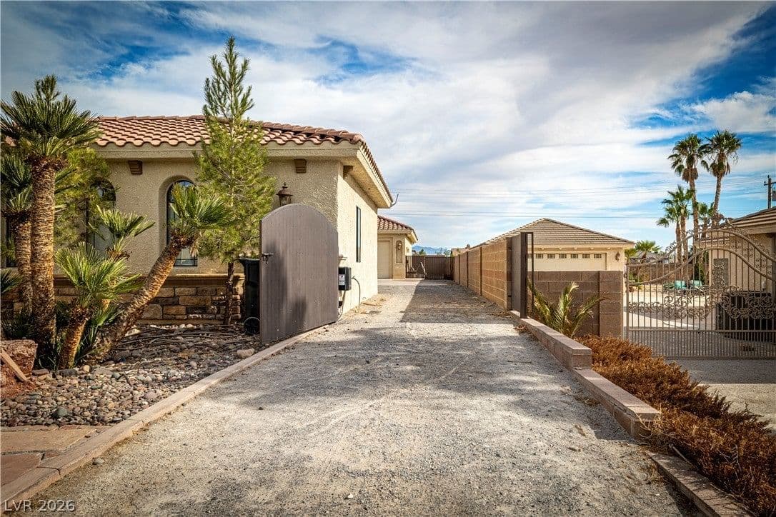 2181 Winery Road photo 5