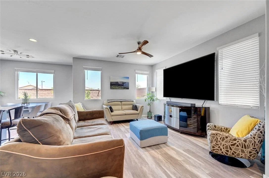 10840 Woods Hole Bay Street photo 4