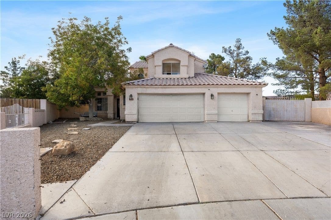 4905 Pulsar Court photo 4