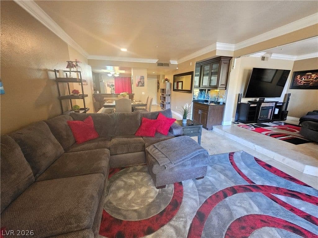 210 Flamingo Road