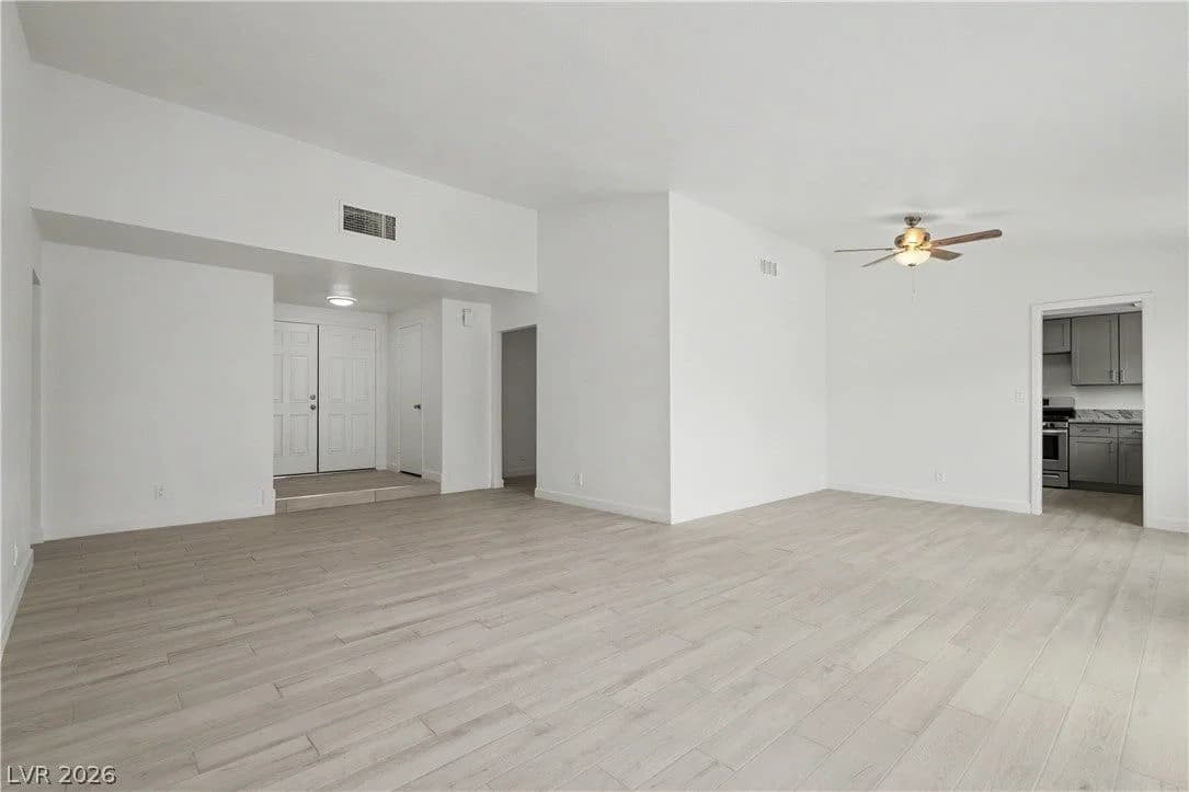 5227 Sepulveda Boulevard photo 5
