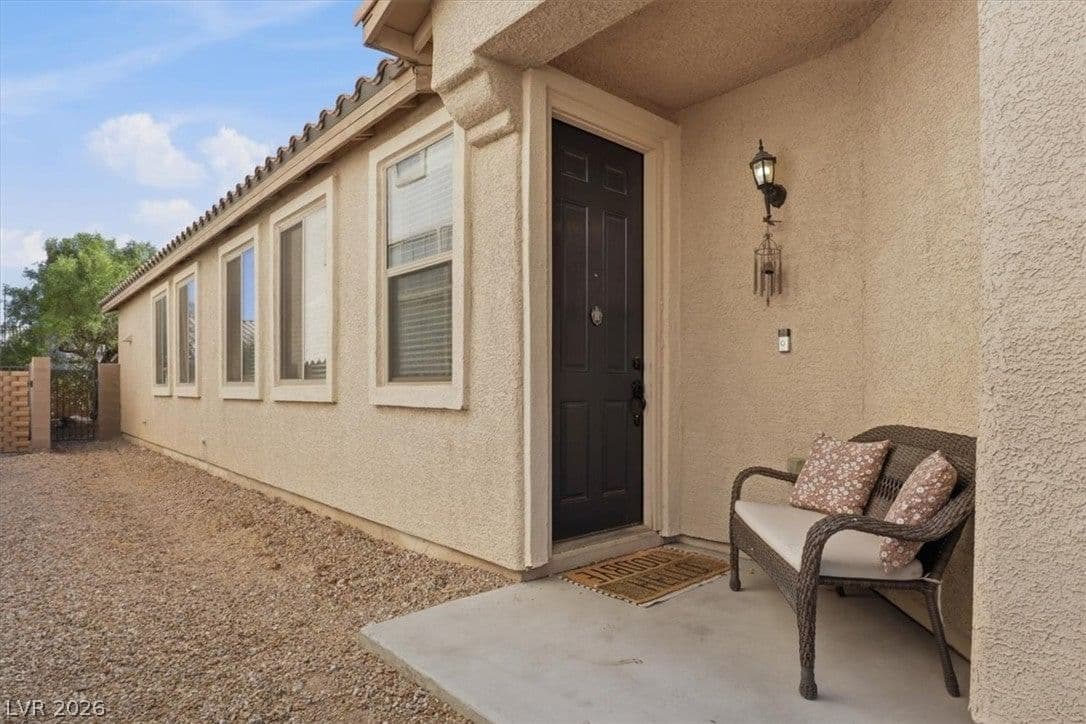 4417 Desert Park Avenue photo 2