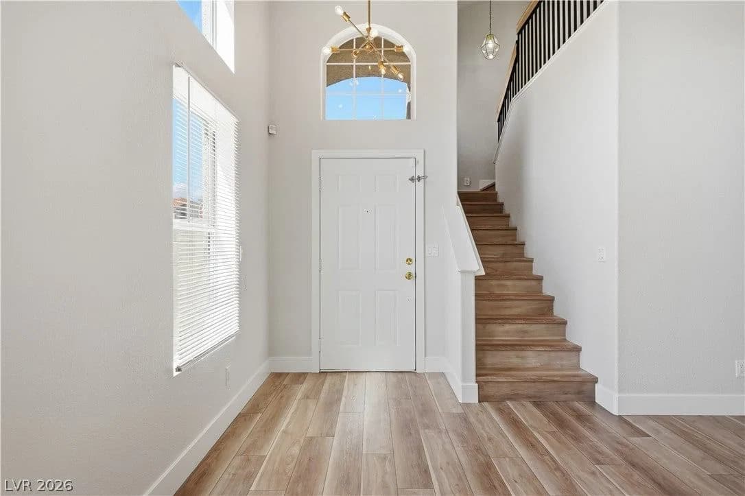 1620 Western Lily Street photo 2