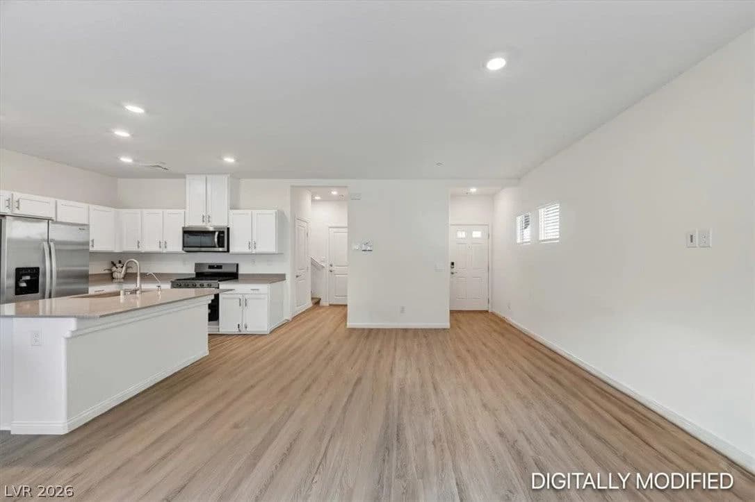 10036 Ullom Drive photo 4