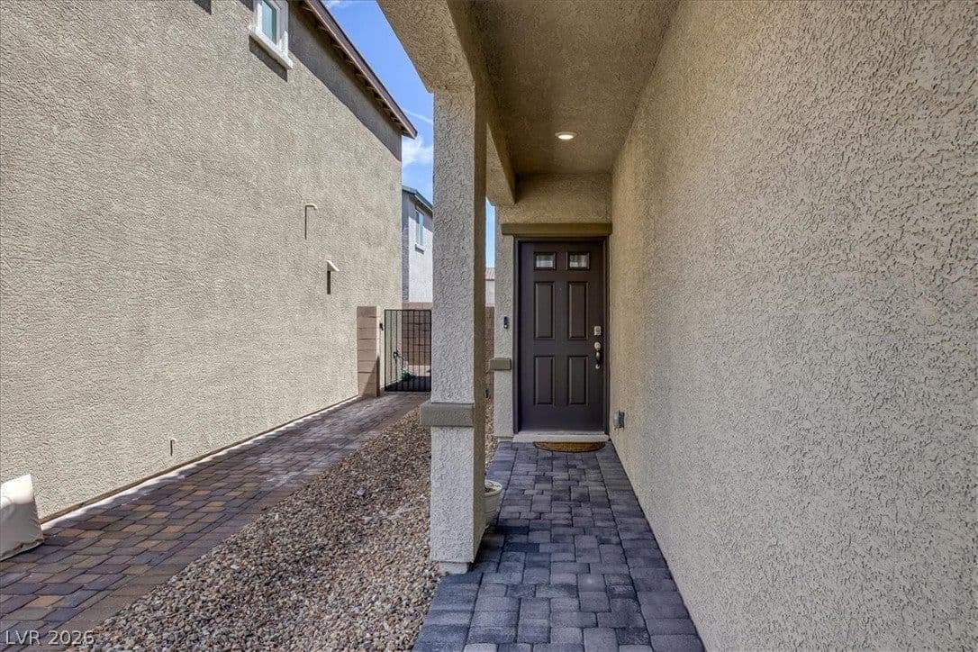 10036 Ullom Drive photo 3