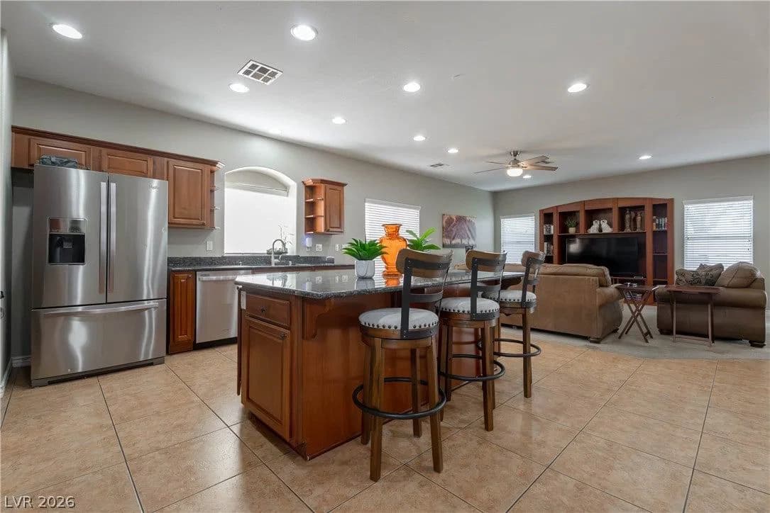 9504 Victory Garden Avenue photo 4