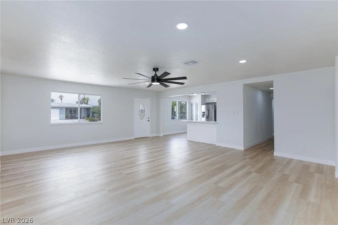 6121 Sonoma Circle photo 4