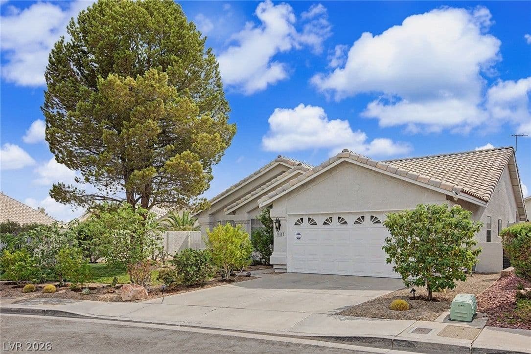 1780 Summerwood Circle photo 2
