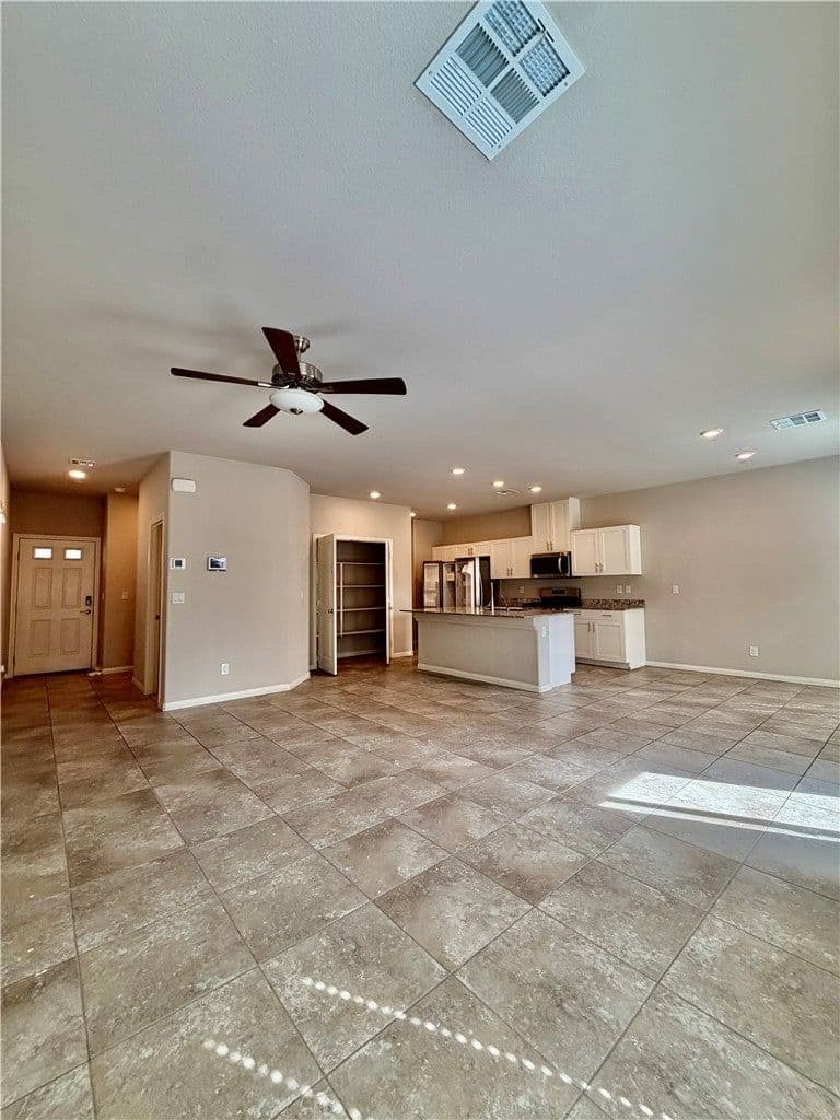 8279 Palladium Street photo 5