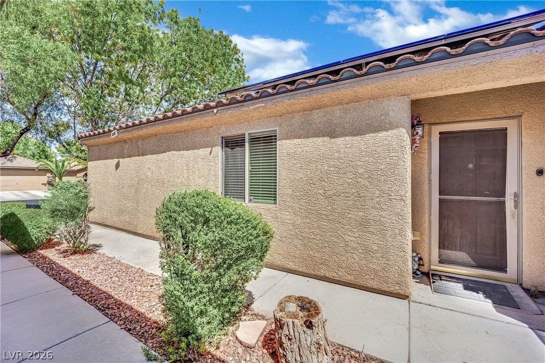 5655 Crowbush Cove Place photo 5