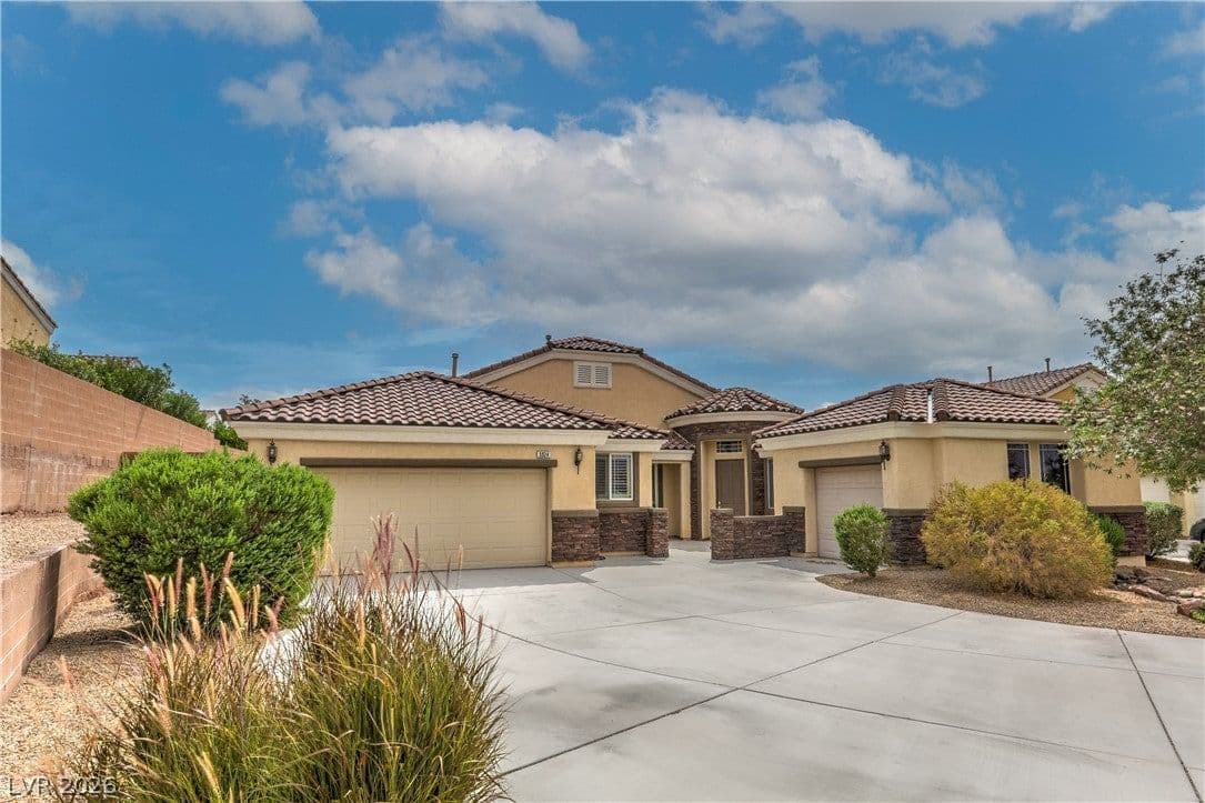 5924 Bullboat Court