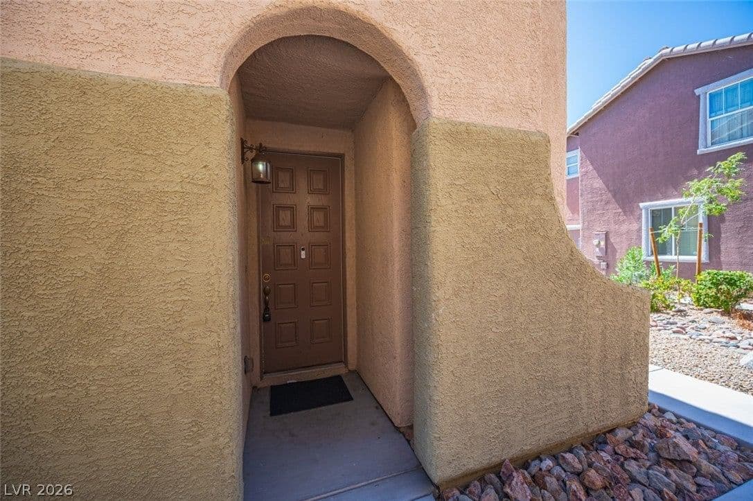 9830 Hanover Grove Avenue photo 4