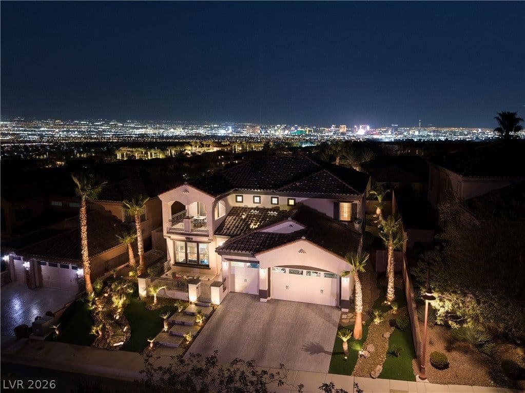 2781 Josephine Drive photo 2