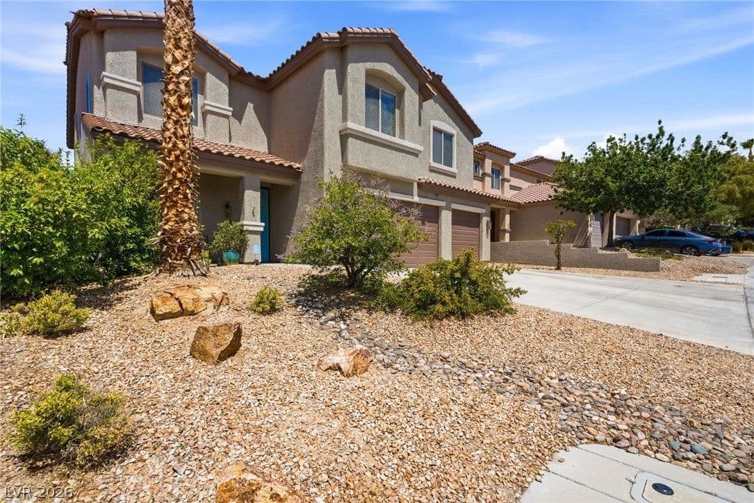 2536 Bechamel Place photo 4