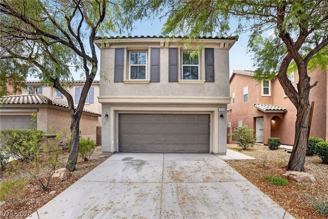9210 VALLEY RANCH Avenue photo 2