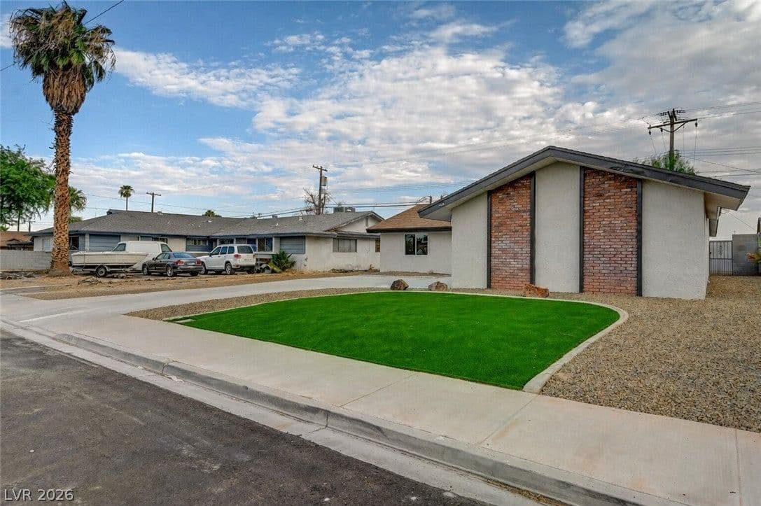 4409 Saint Andrews Circle photo 3