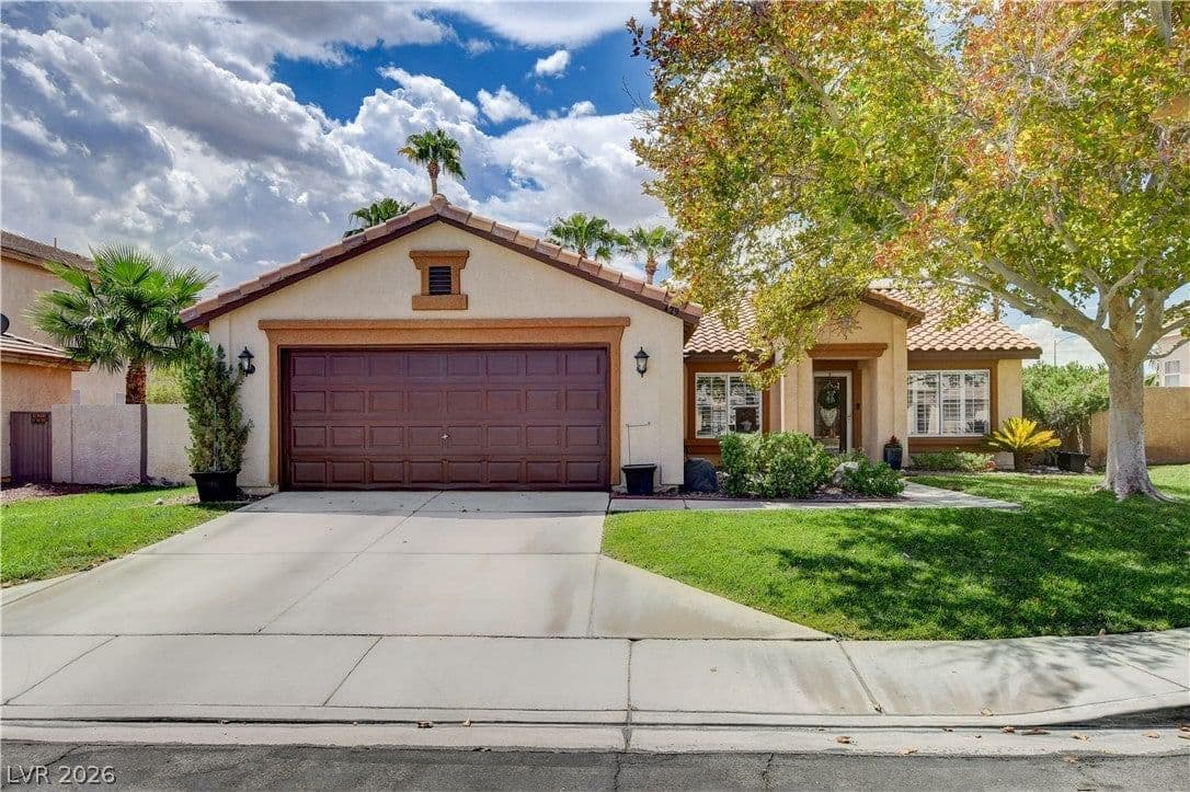 429 Flores Circle