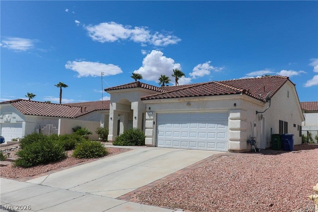 796 Capri Drive photo 5