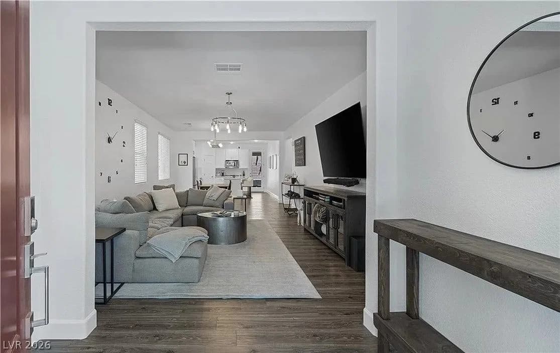 10524 Harvest Green Way photo 2