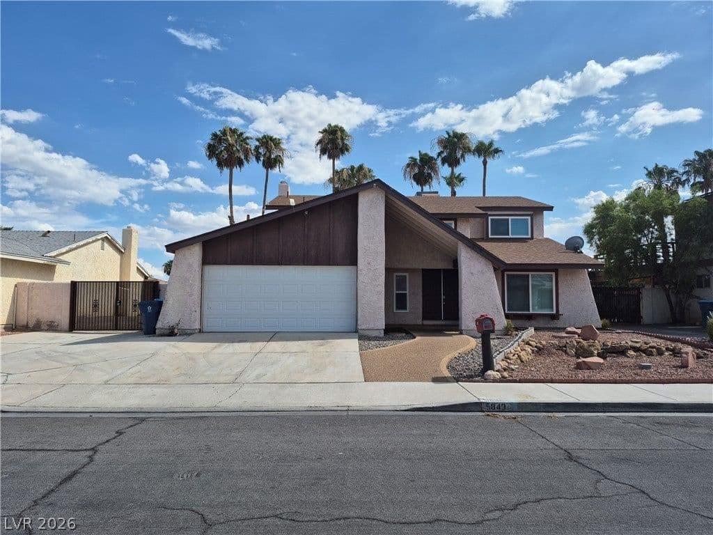 5849 Cherokee AVE photo 2
