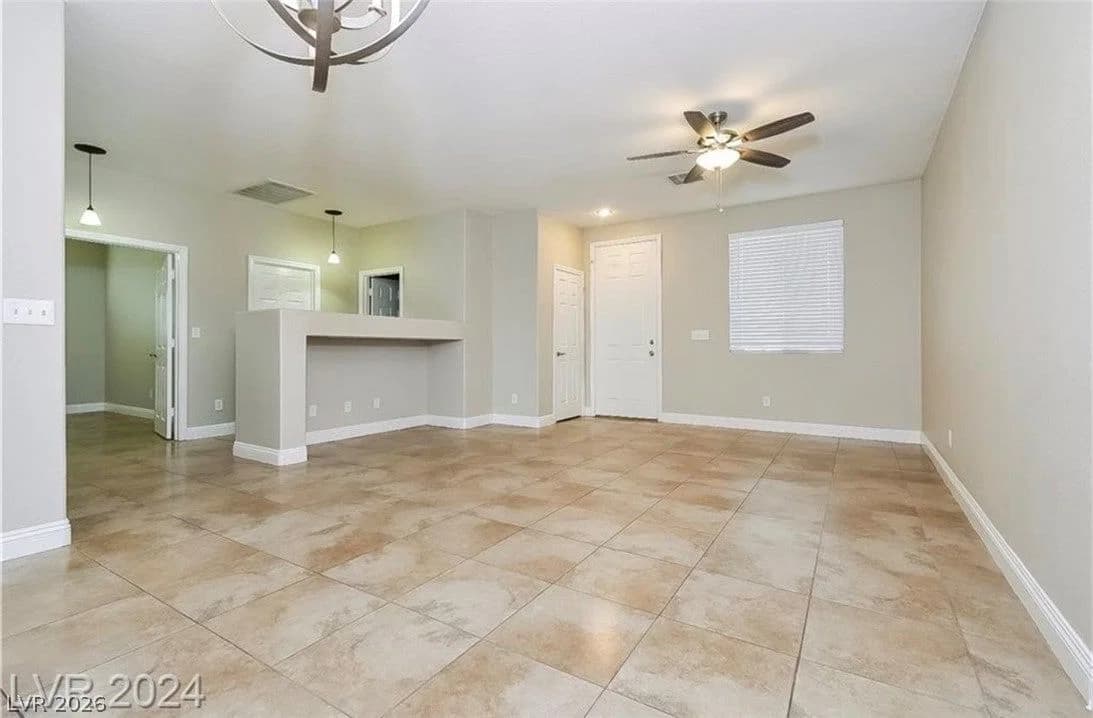 5012 Charlo Drive photo 2