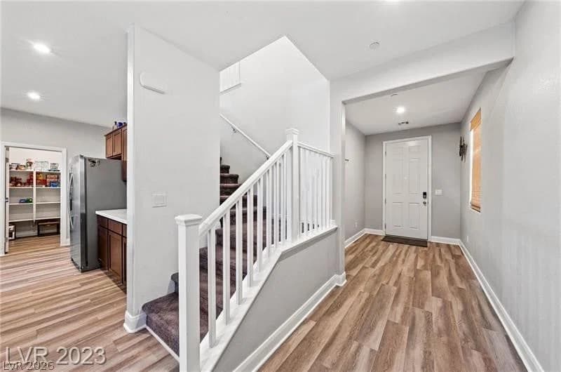 4278 Eagle Island St photo 4