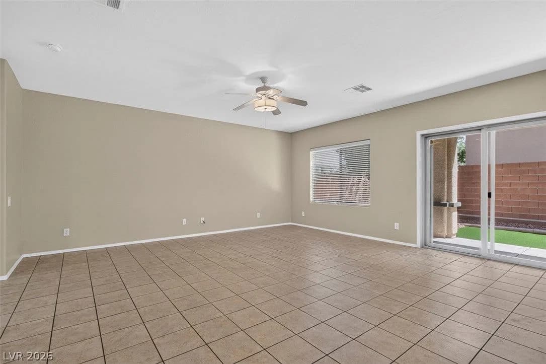 10721 Arusha Avenue photo 3