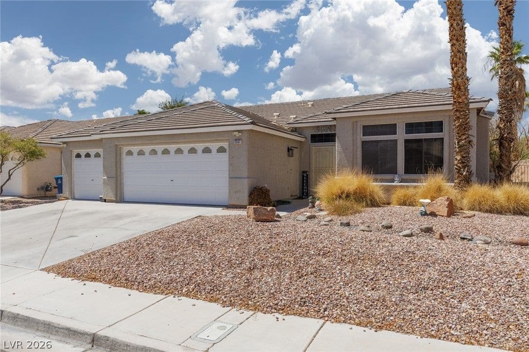 2357 Bridle Wreath Lane photo 2