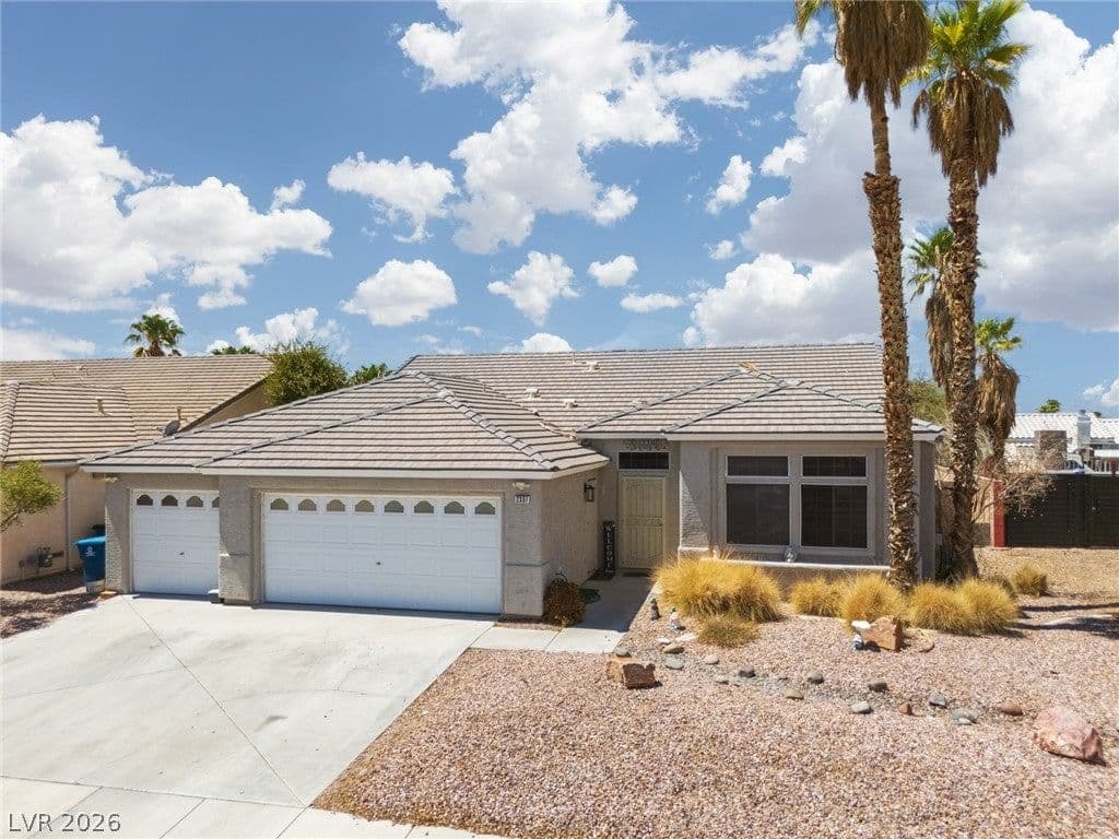2357 Bridle Wreath Lane photo 4