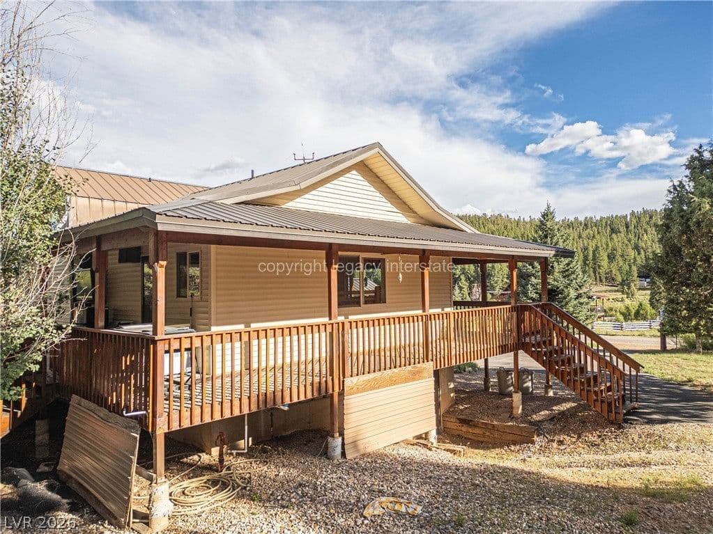 651 Aspen Meadow Drive photo 4