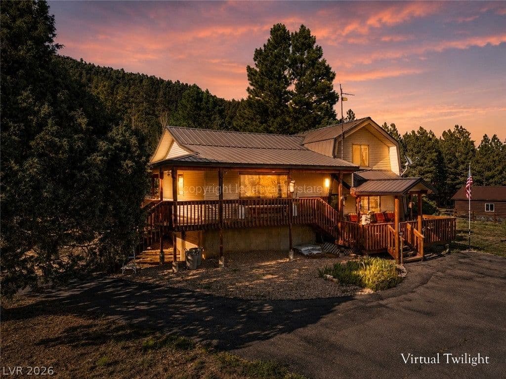 651 Aspen Meadow Drive photo 3