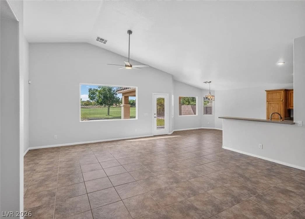 5641 Little Lake Avenue photo 3
