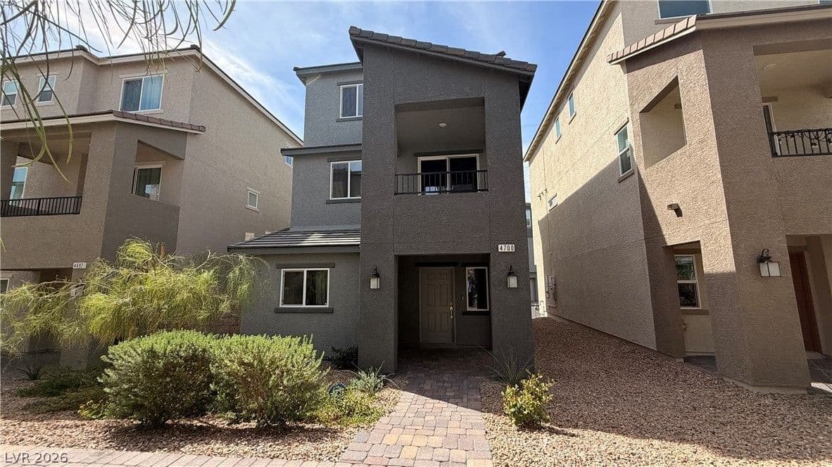 4700 Parkarbor Avenue photo 2