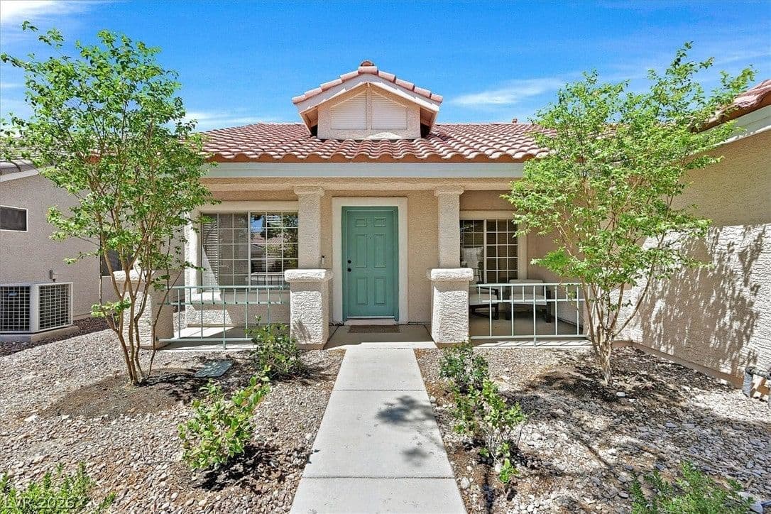 7021 Feather Pine Street photo 2