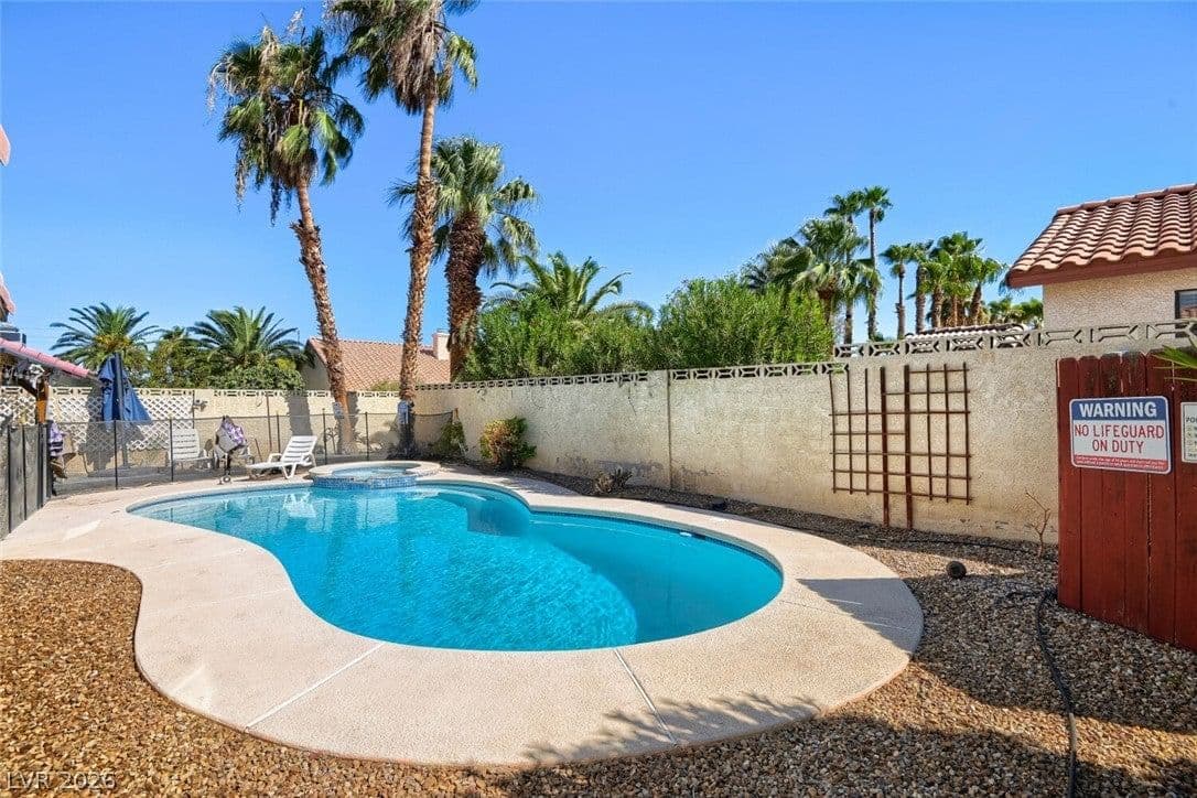5655 Katie Avenue photo 2