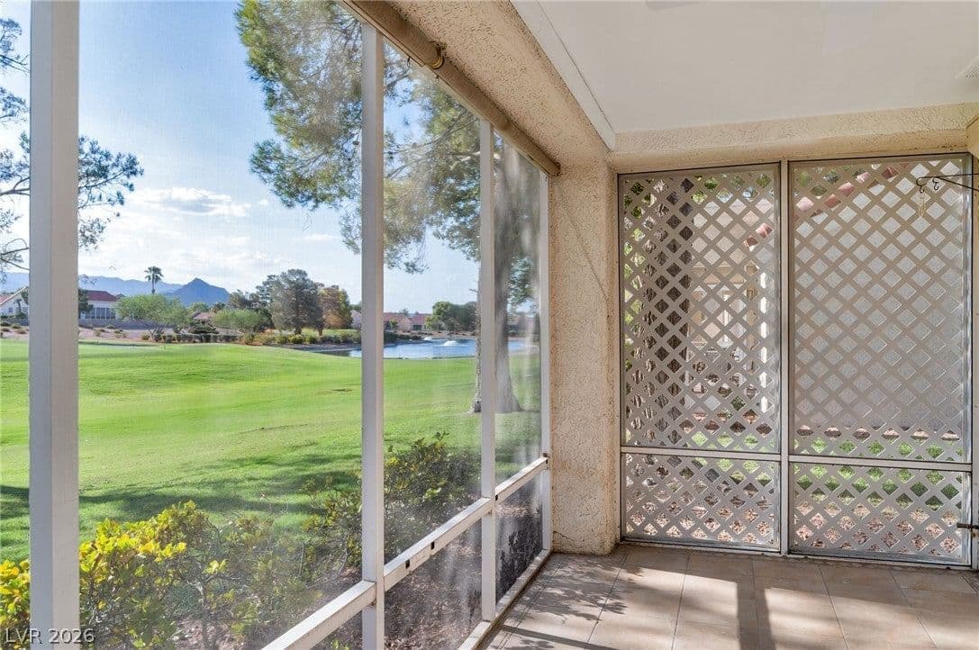 2821 Linkview Drive
