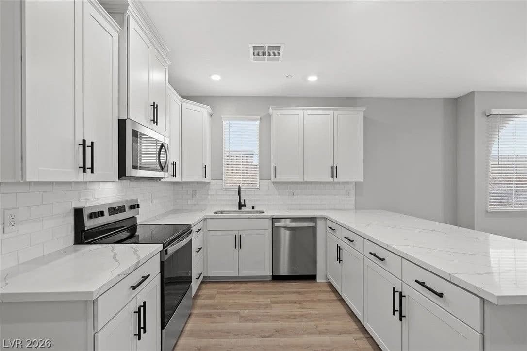 8352 Weidler Street photo 5